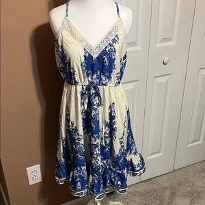 CUPSHE Blue and White Dress size large